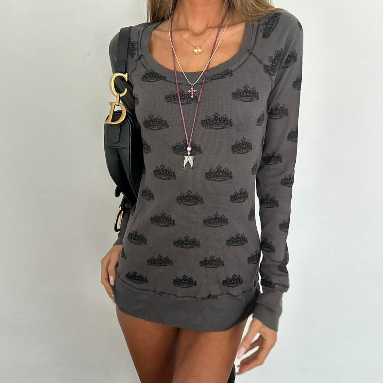 Vintage 2000’s grey longsleeve dress