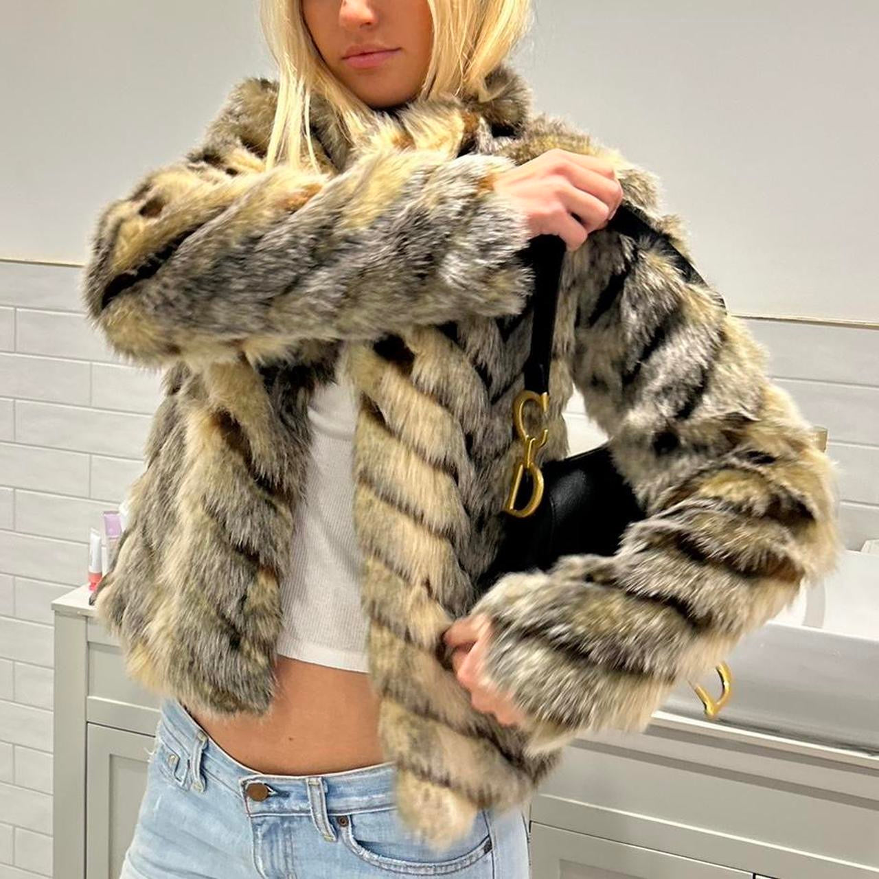 Vintage 2000’s faux fur jacket