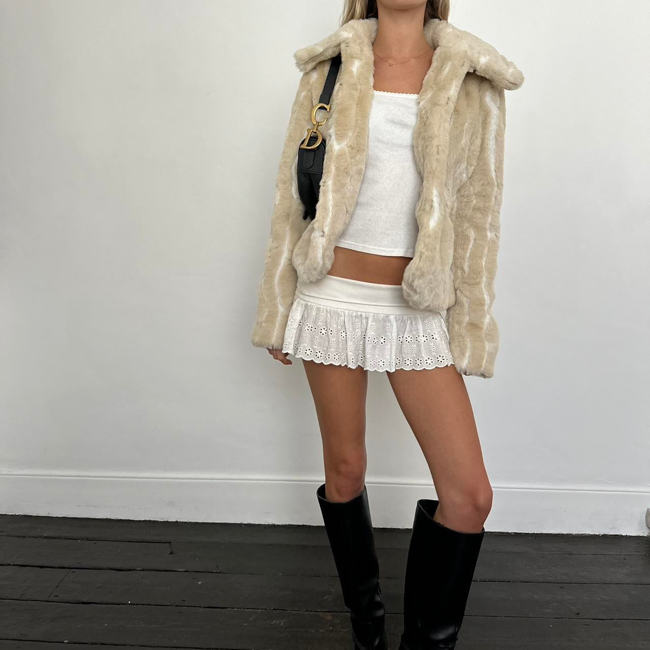 Vintage 2000’s faux fur cream jacket