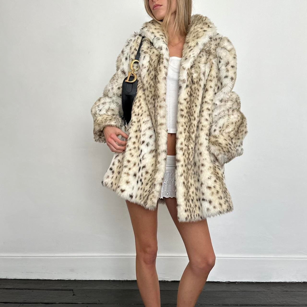 Vintage 90’s vintage faux fur leopard jacket