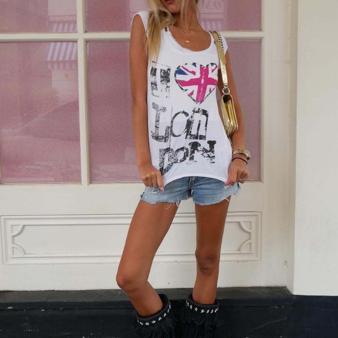 Vintage 00’s Union Jack I love London top