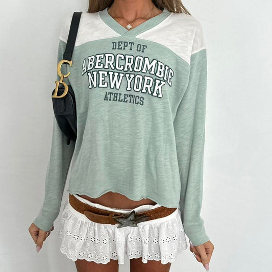 Vintage 00s Abercrombie and Fitch long sleeve jersey top