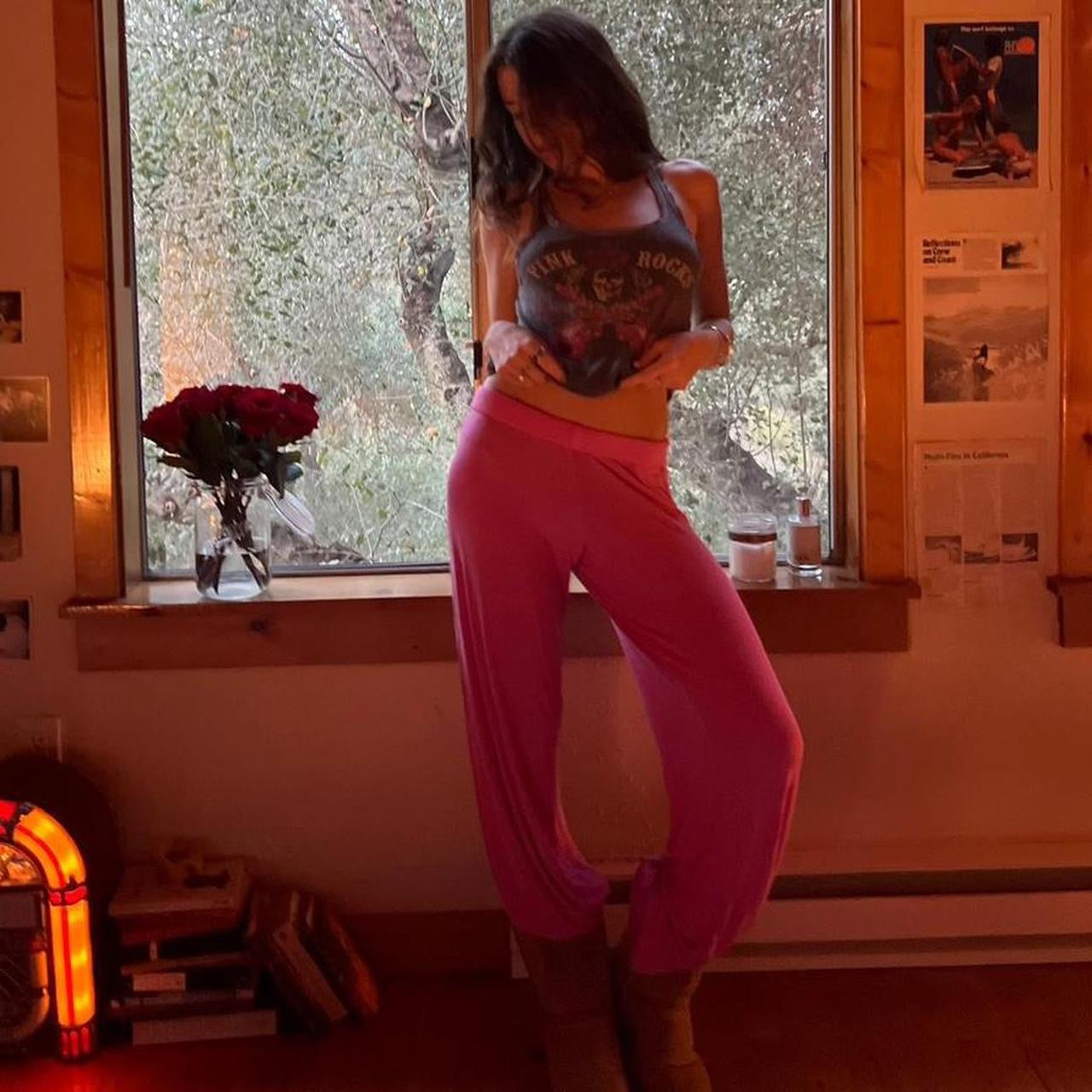 Vintage 90’s Victoria’s Secret pink sweatpants