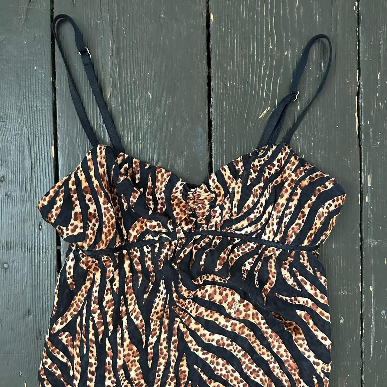 Vintage 90’s Victoria’s secret leopard babydoll top