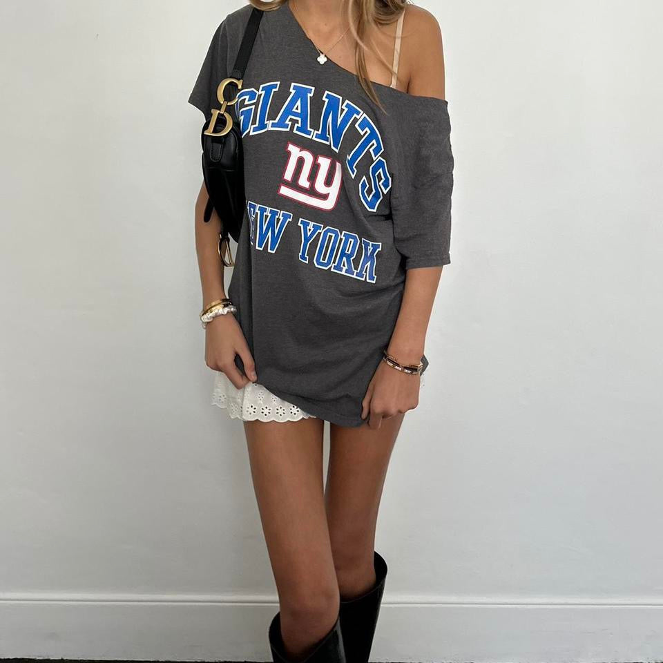 Vintage 90’s Giants New York off the shoulder tee