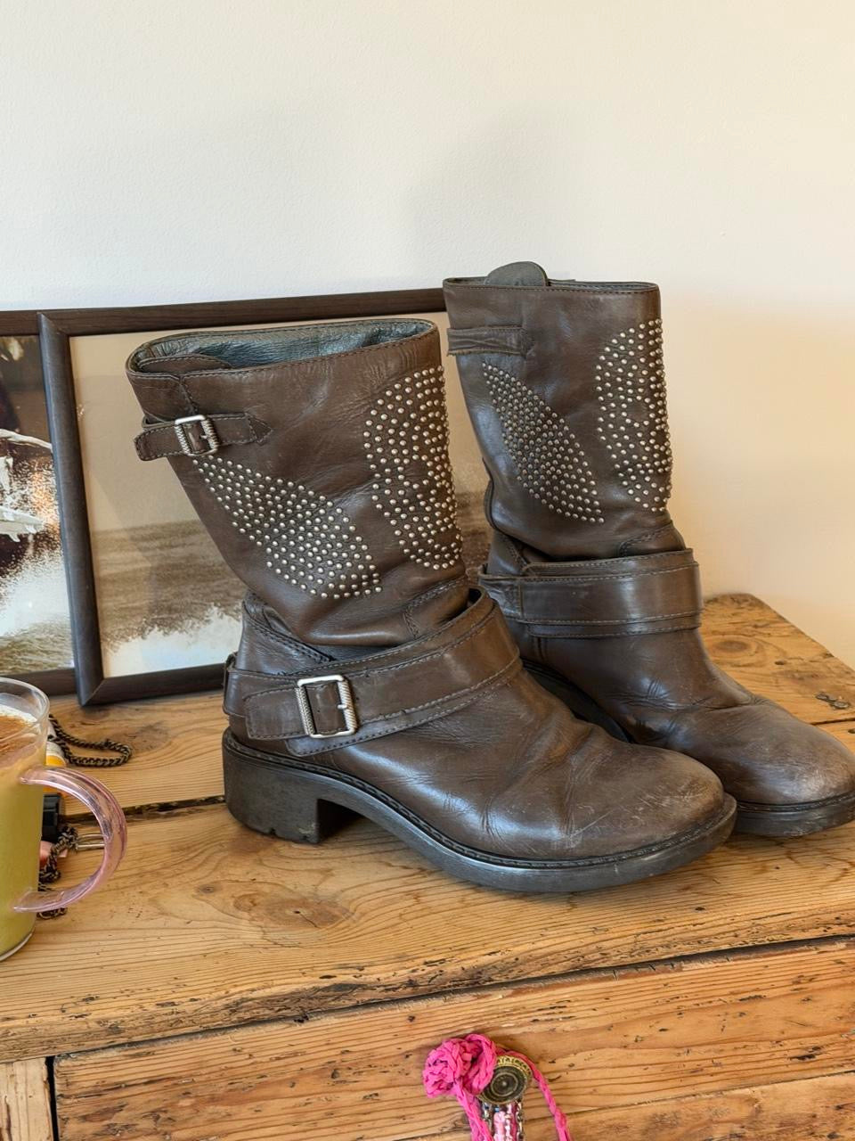 Vintage 00’s studded skull angel wing leather boots