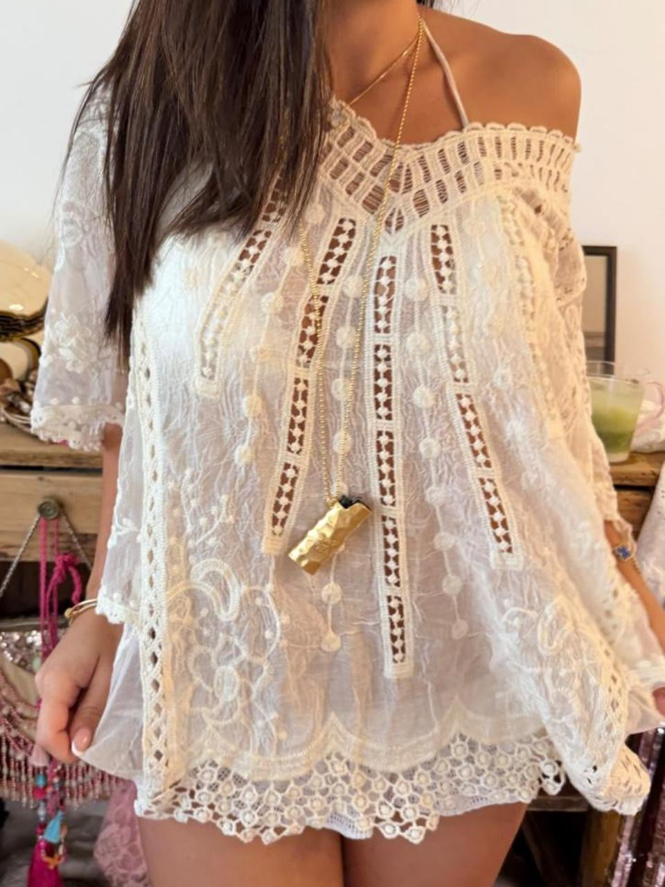 Vintage 00’s white boho crochet long sleeve flowy top