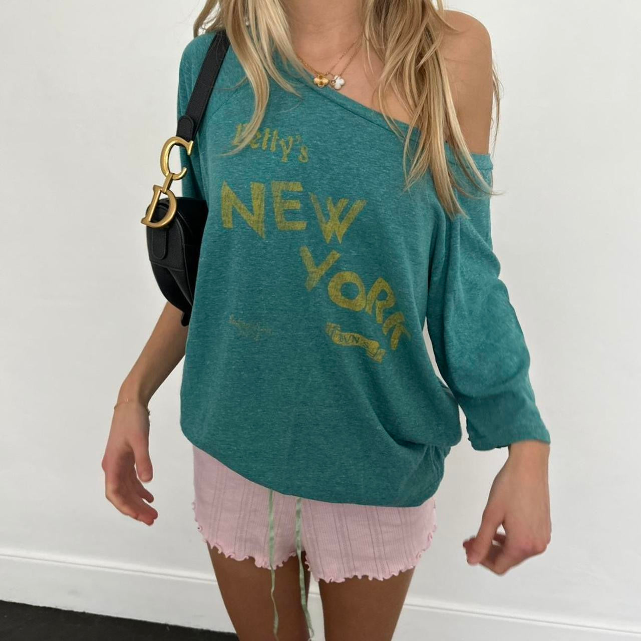 Vintage 90’s New York off shoulder top