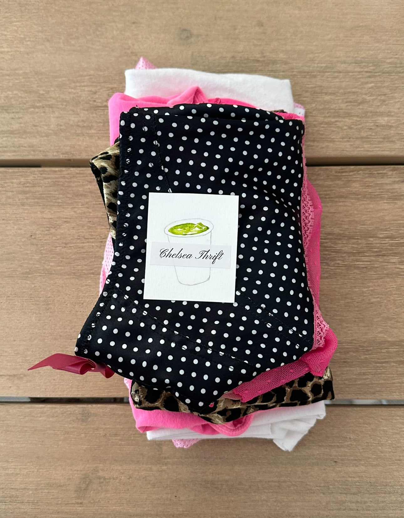 Mystery Chelsea Thrift Bundle 🛍️🏄‍♀️