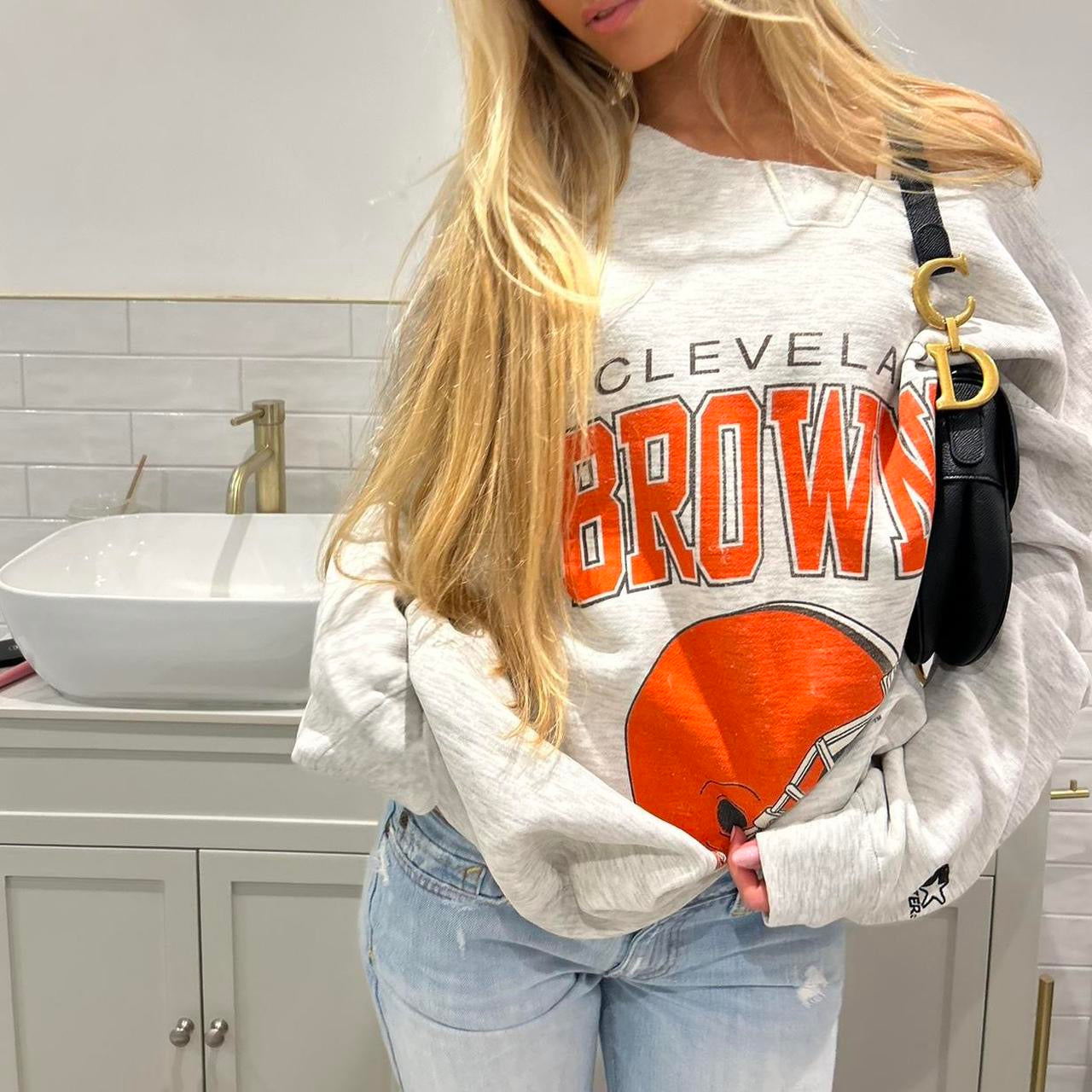 Vintage 2000’s Cleveland browns off the shoulder sweatshirt