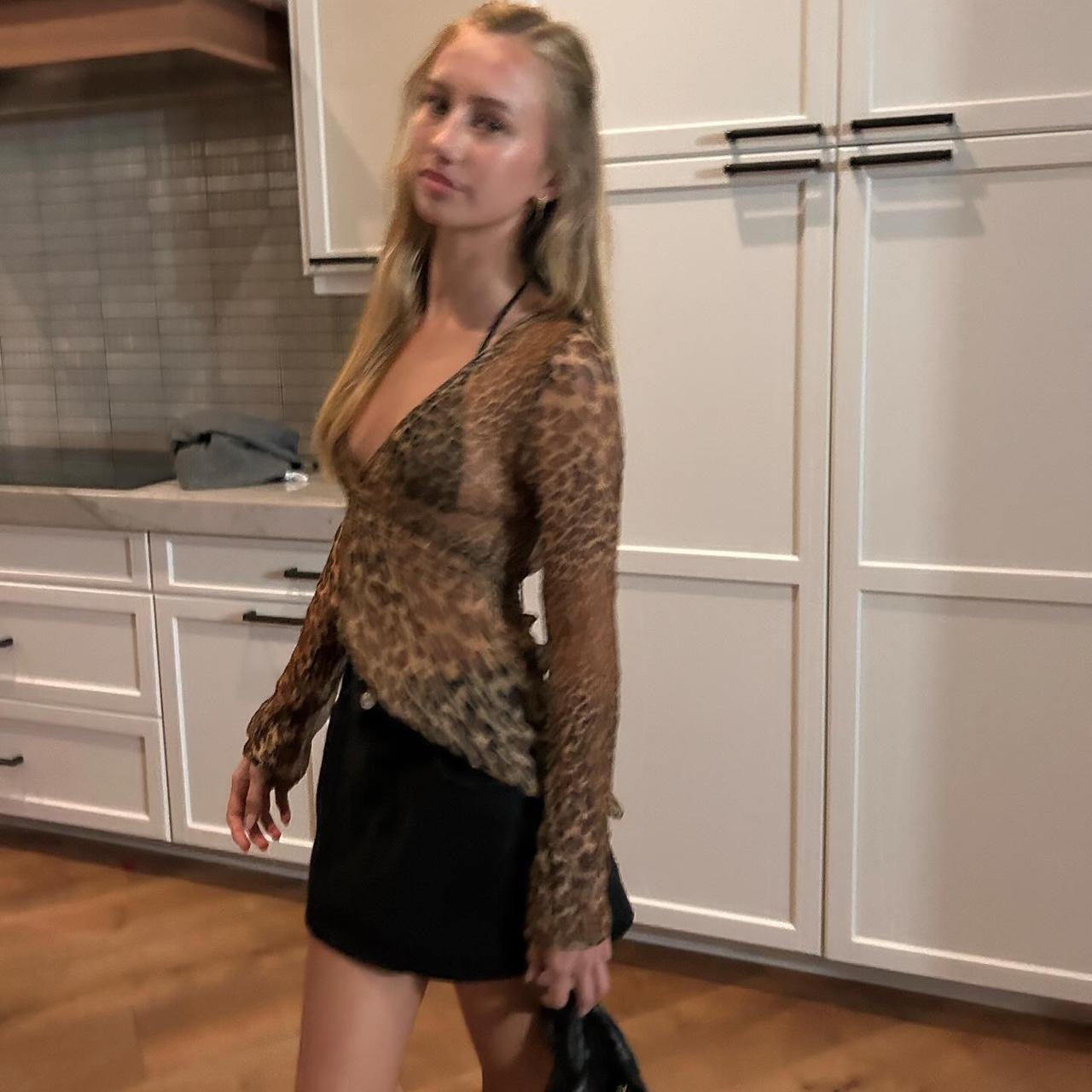 Vintage 90’s leopard print mesh top