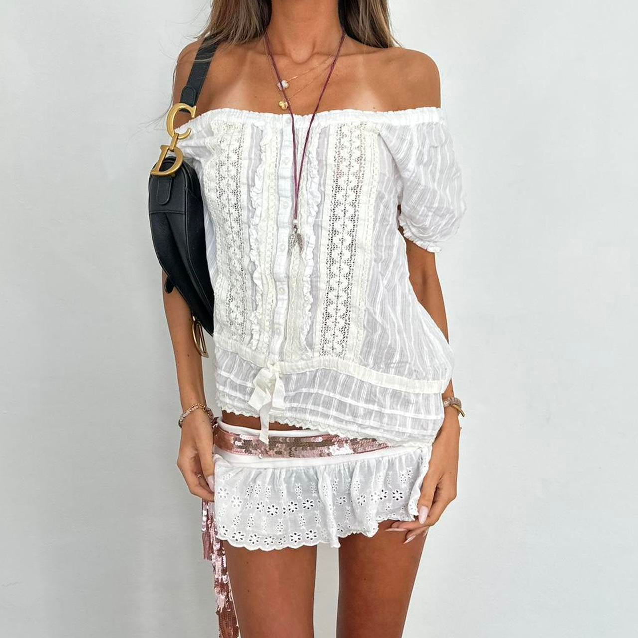 Vintage 00s white boho lace top