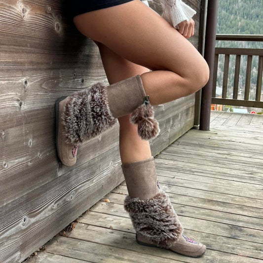 Vintage faux fur tassel boots