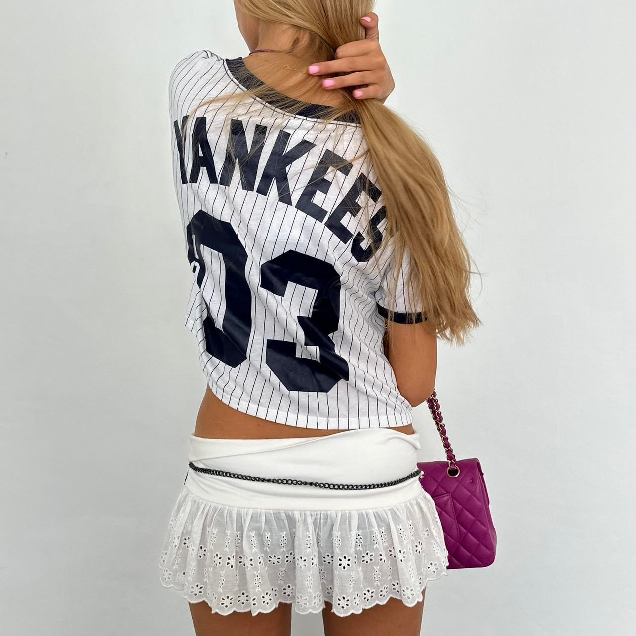 Vintage 2000’s New York Yankees baby tee