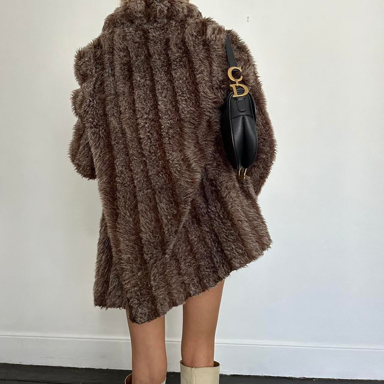 Vintage 2000’s brown faux fur jacket