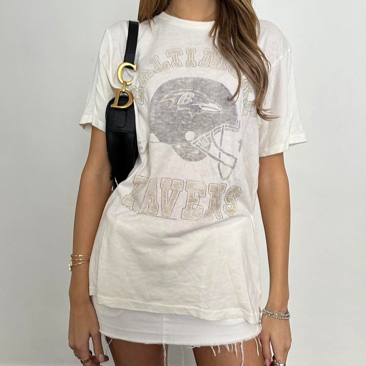 Vintage NFL white faded cool style tee