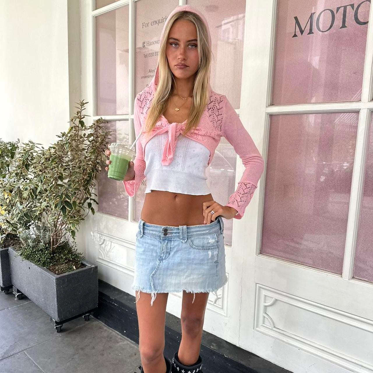 Vintage 00s pink crochet hoodie top