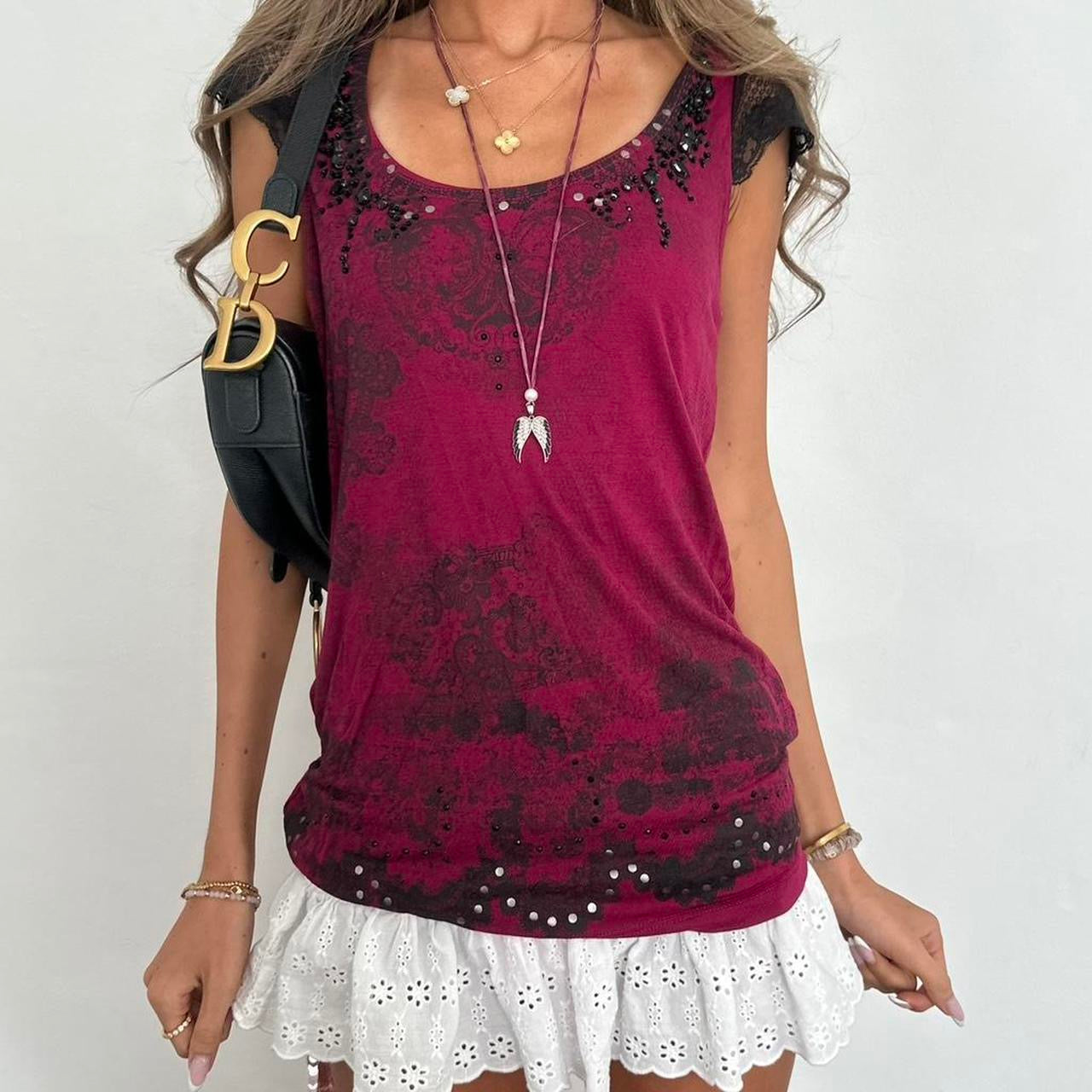 Vintage 00s black lace and dark pink top