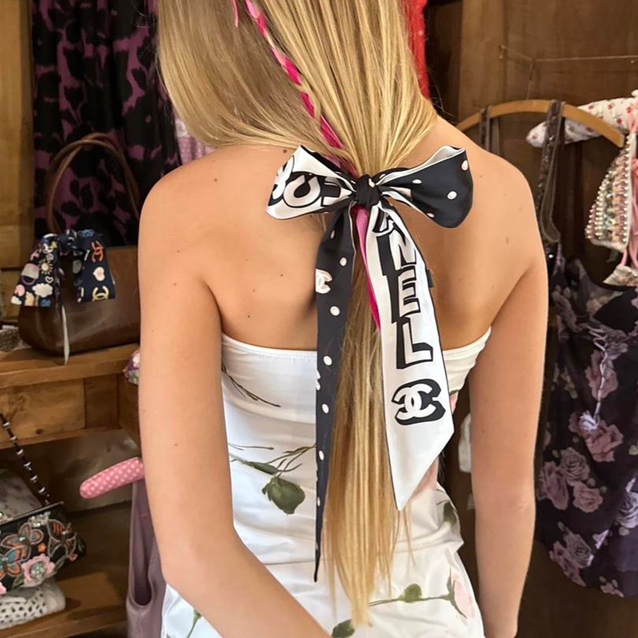 Vintage Chanel silk scarf – Chelsea Thrift