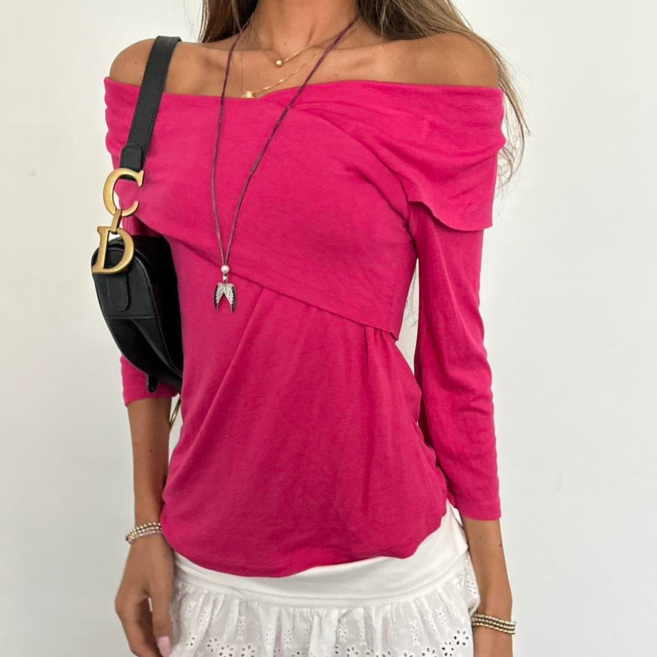 Vintage 2000’s off shoulder pink top
