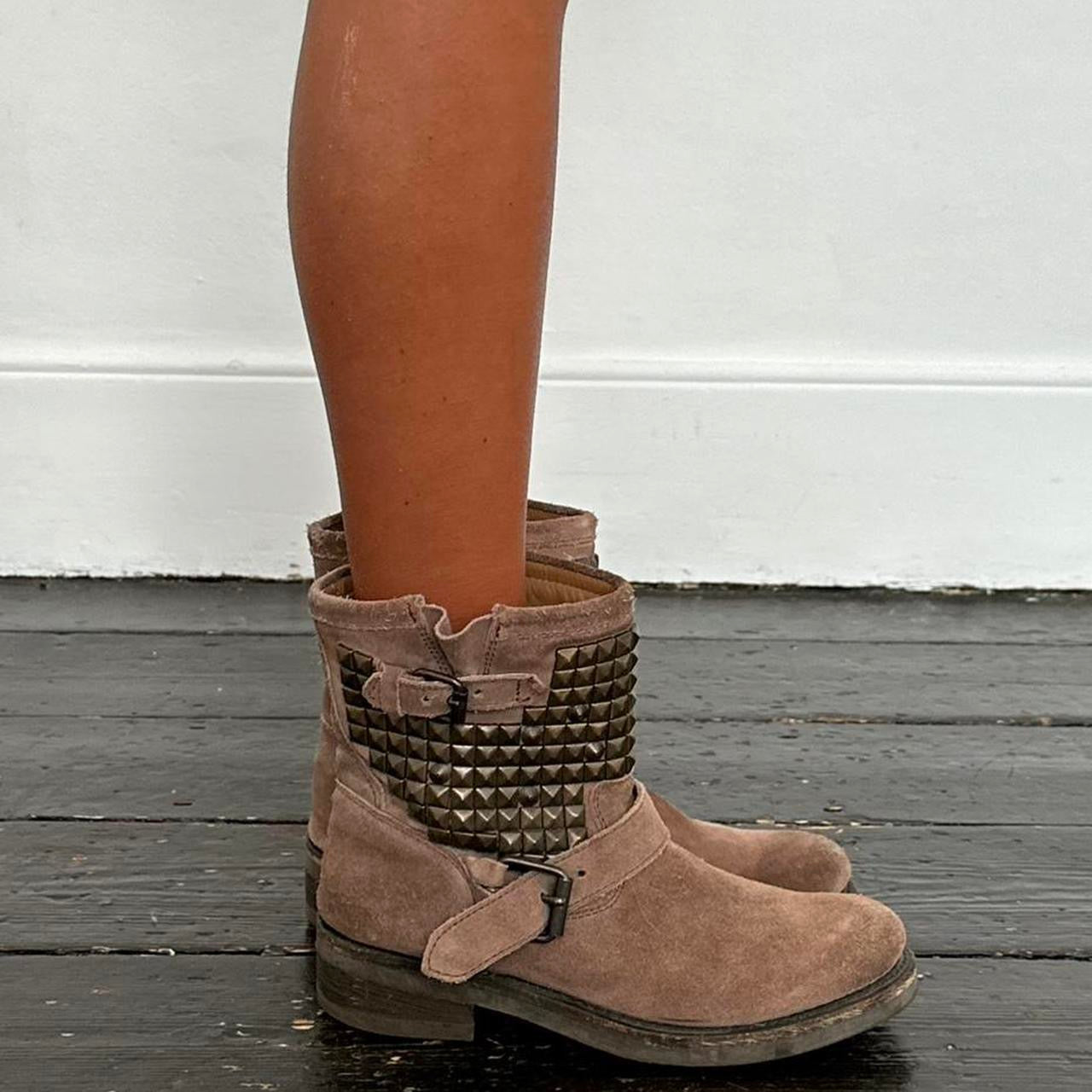 Vintage brown studded genuine leather ankle boots