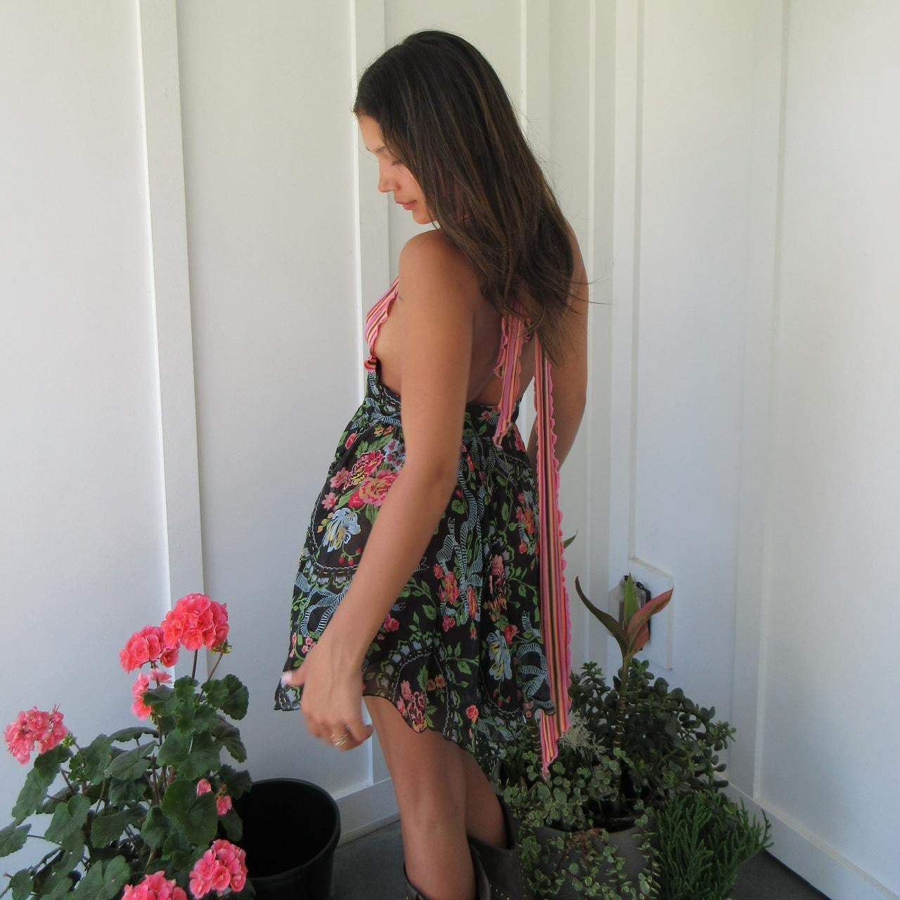 Vintage 90’s bohemian colourful halter neck summer top