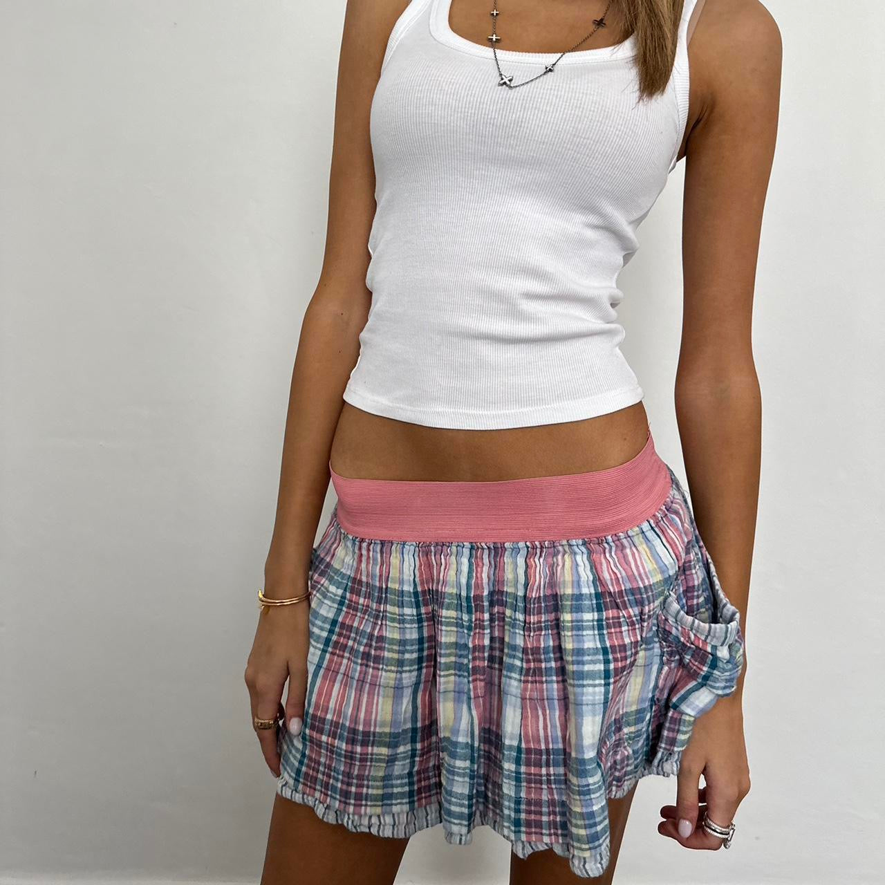 Vintage pink and blue plaid mini skirt 🩷