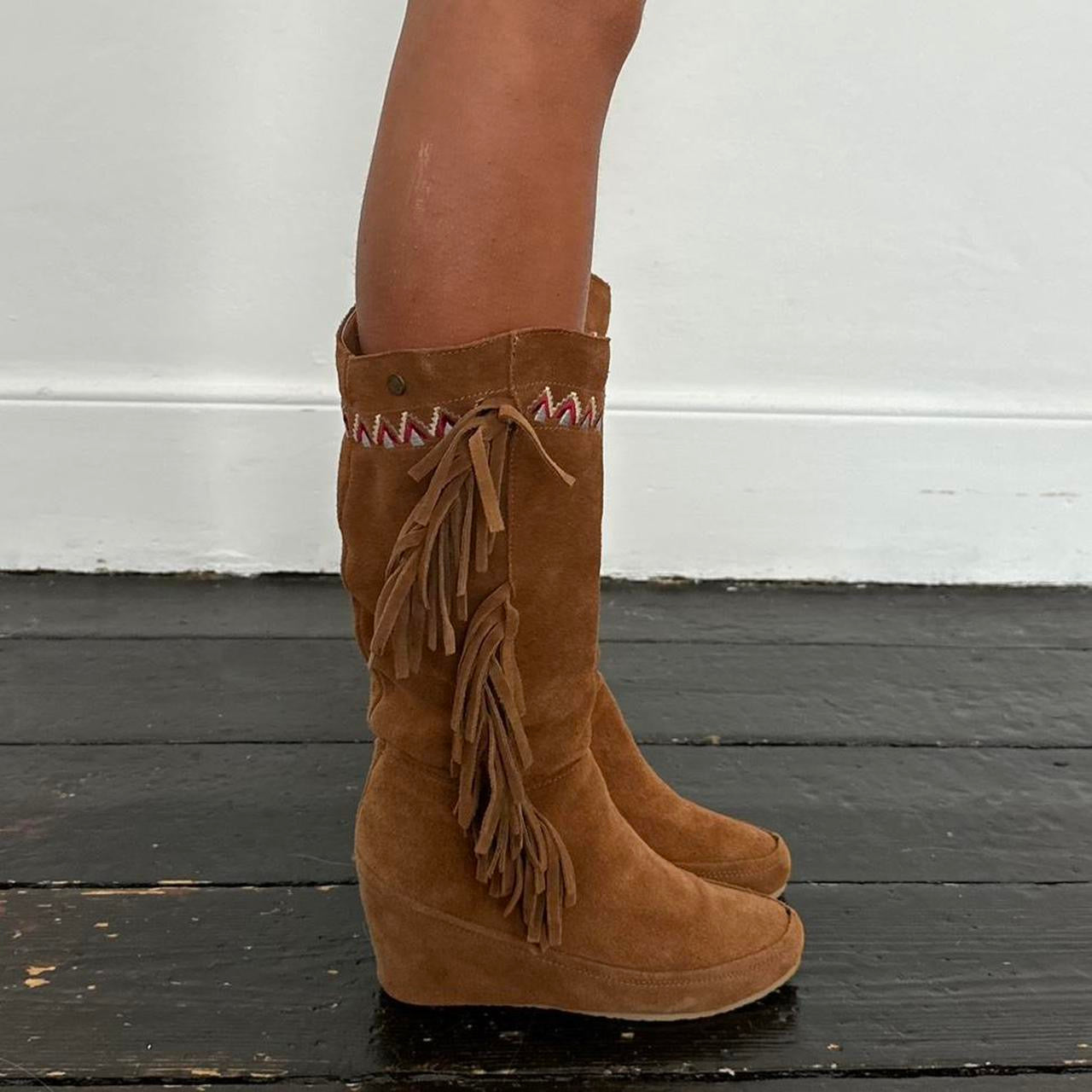 Vintage brown fringe bohemian boots
