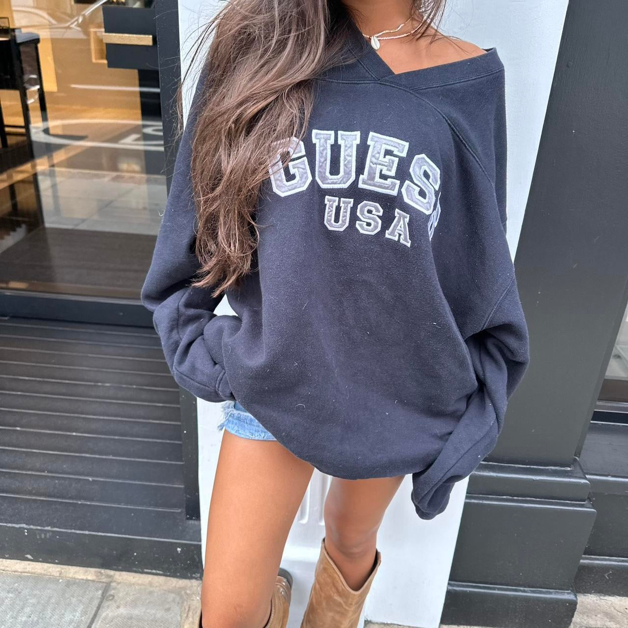 Vintage 90’s Guess sweatshirt