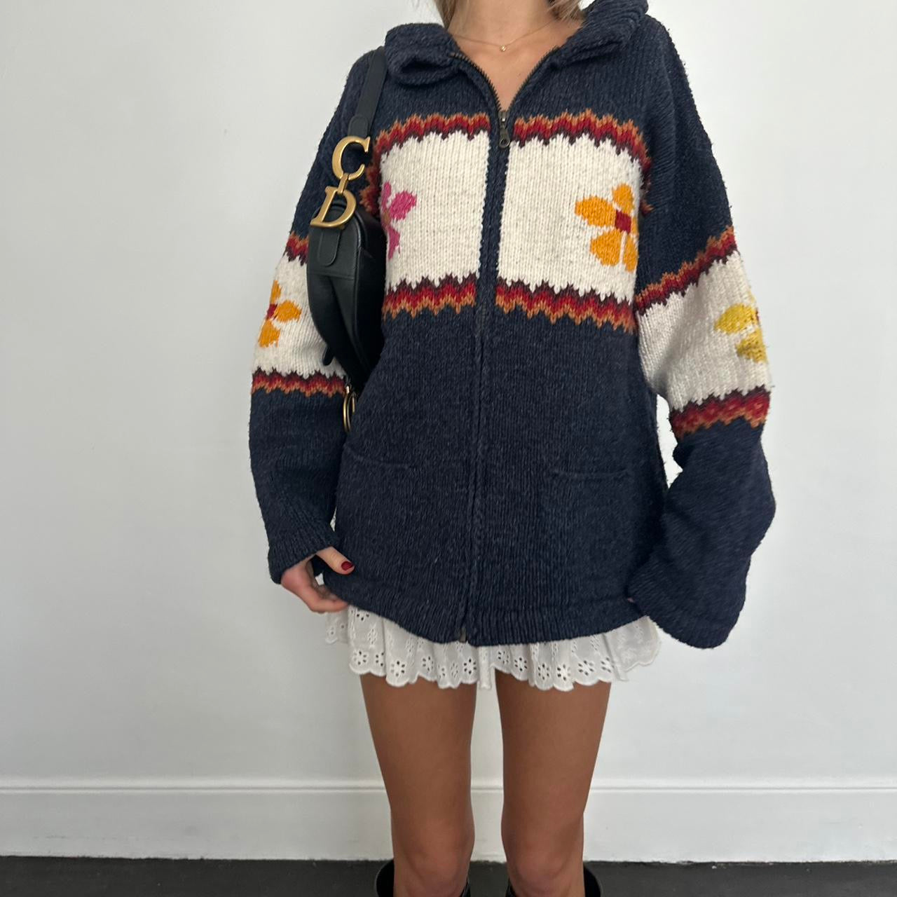 Vintage knitted navy flower zip up