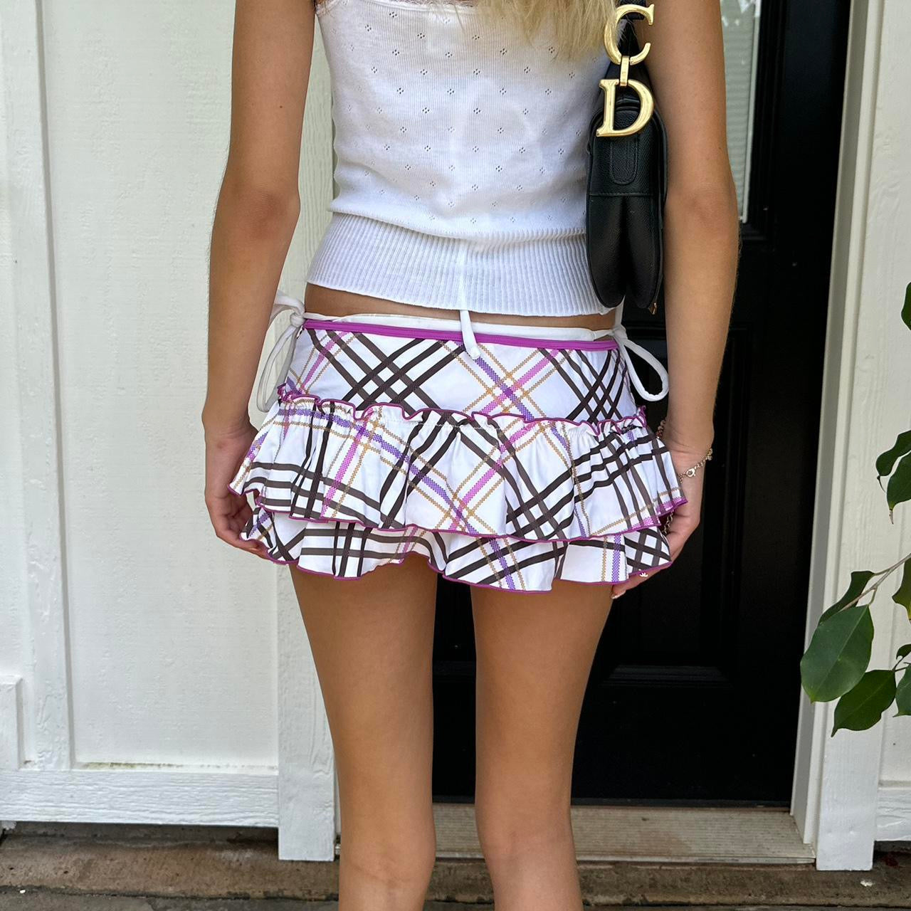 Vintage 90’s tartan ruffle mini skirt