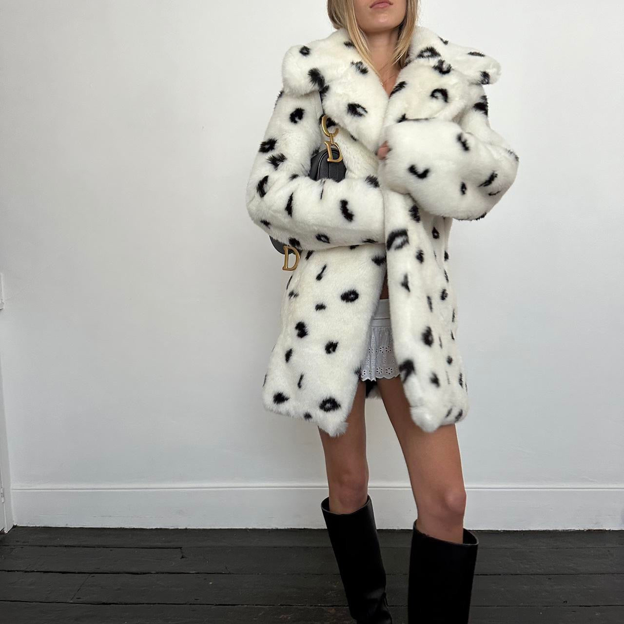 Vintage 2000’s black & white faux fur jacket