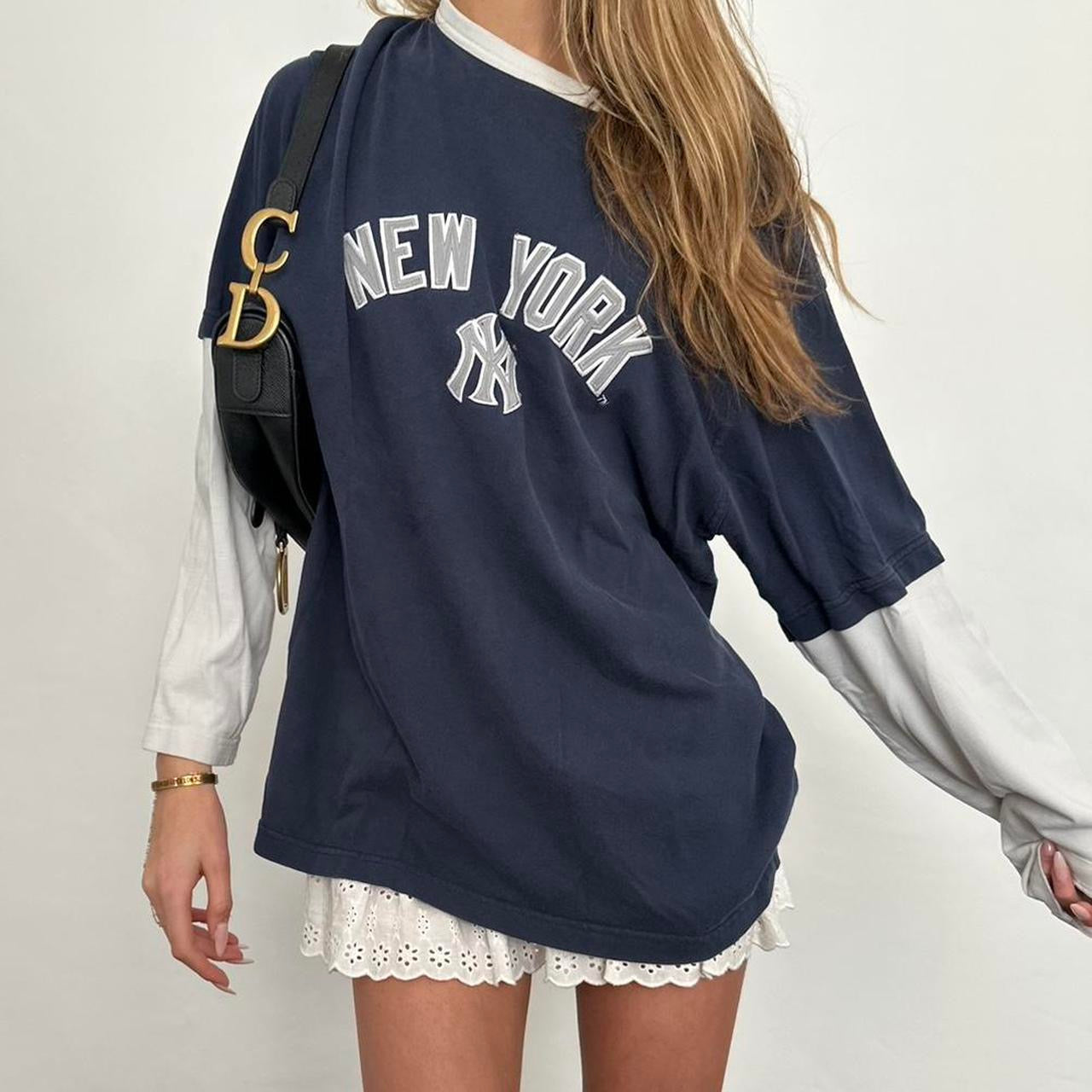 Vintage 2000’s Yankees New York double layered long sleeve top