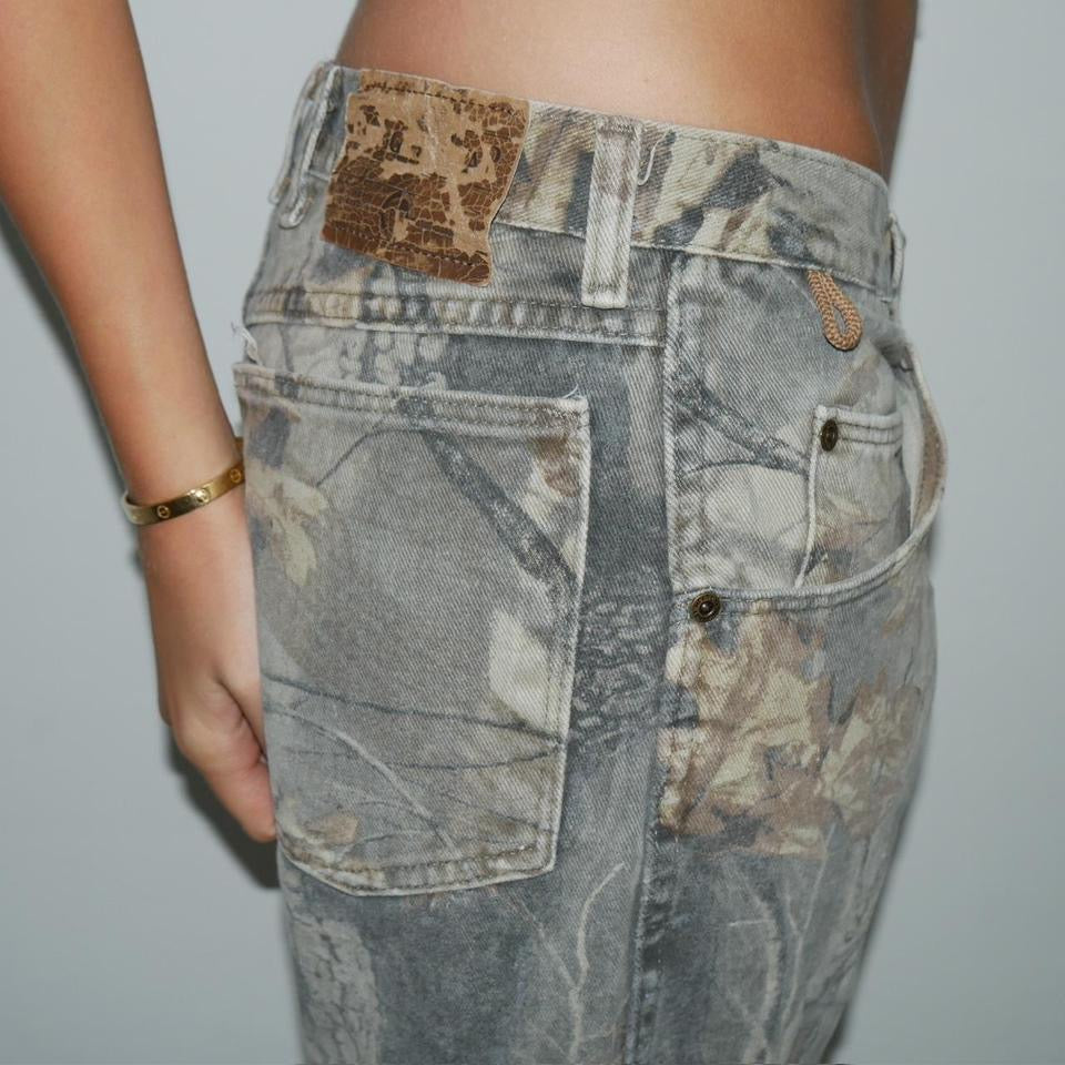 Vintage 90’s camouflage jeans