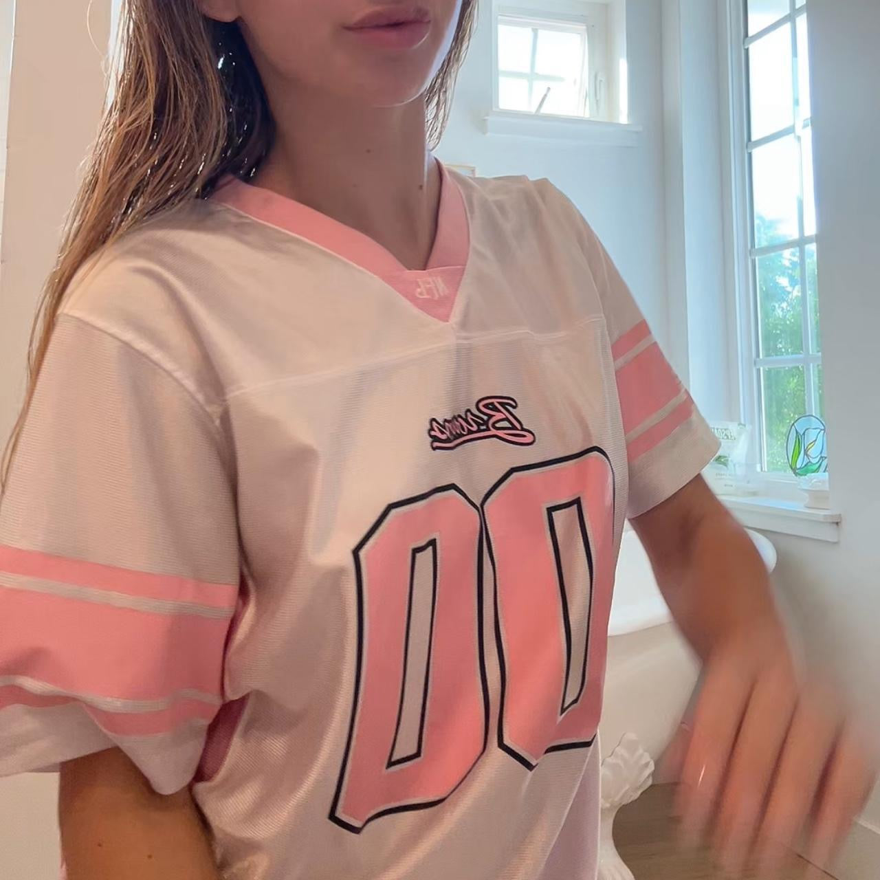 Vintage 90’s white and pink silky jersey