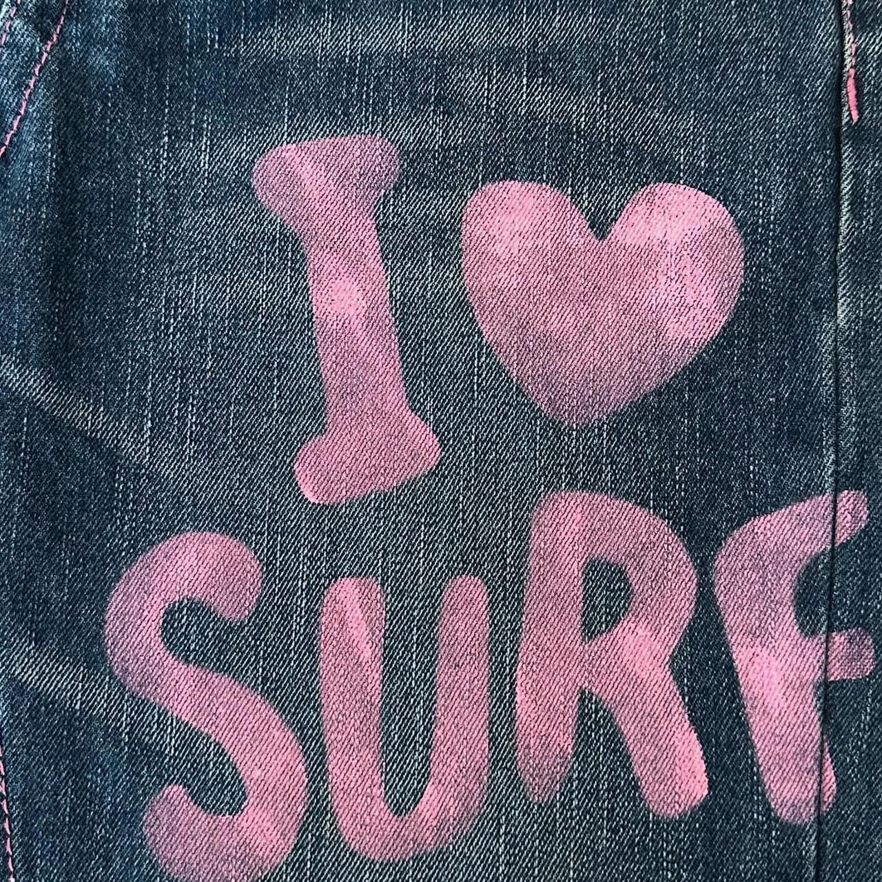 Vintage 2000’s ‘I love surf’ painting low rise jeans