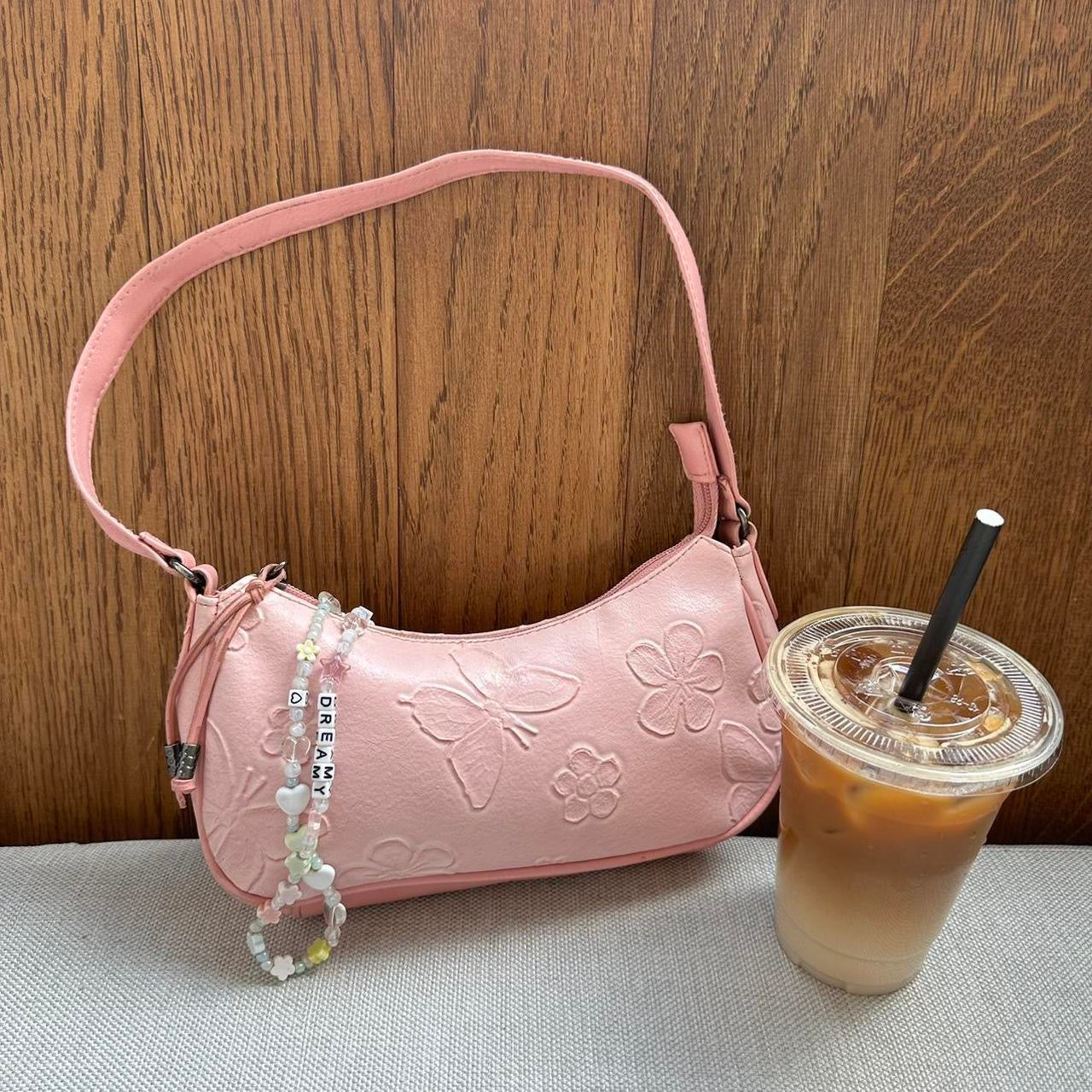 Vintage baby pink butterfly bag 🌸