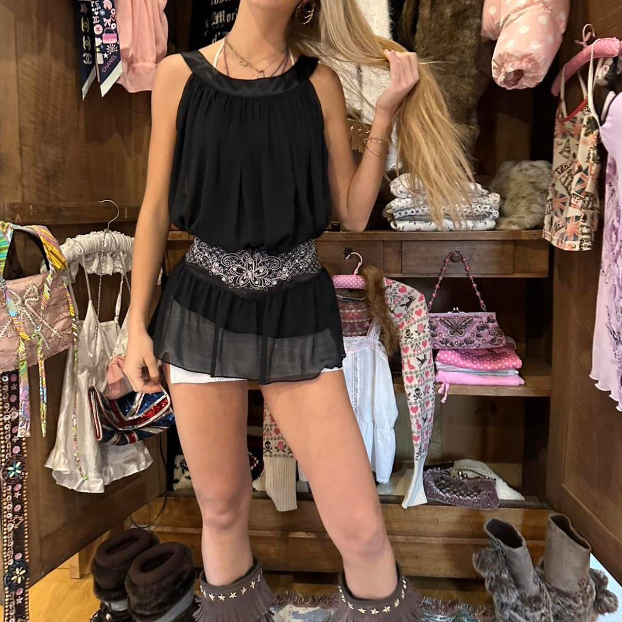 Vintage 90’s black sequin flowy top