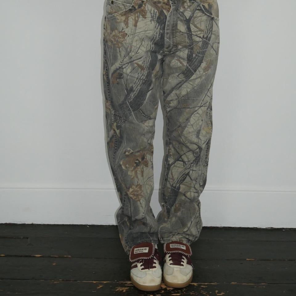 Vintage 90’s camouflage jeans