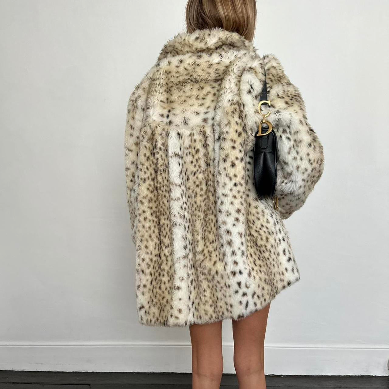 Vintage 90’s vintage faux fur leopard jacket