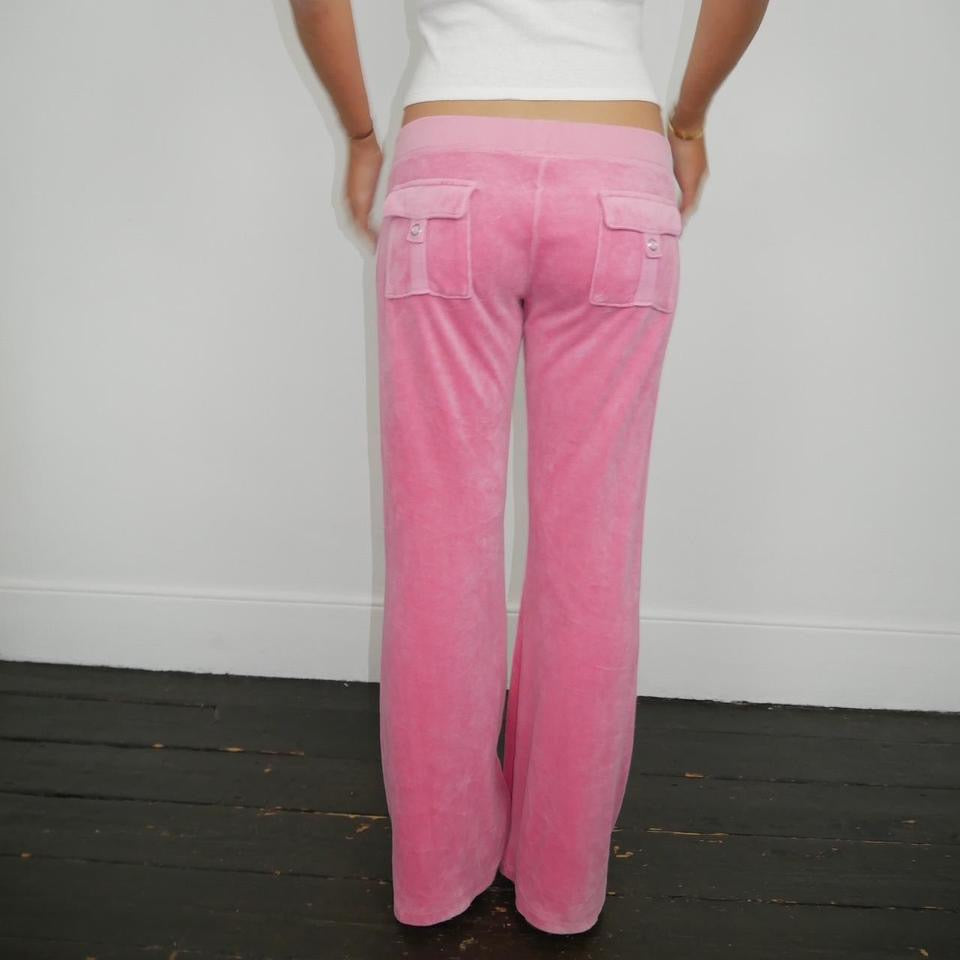 Vintage 90’s Juicy Couture pink sweatpants