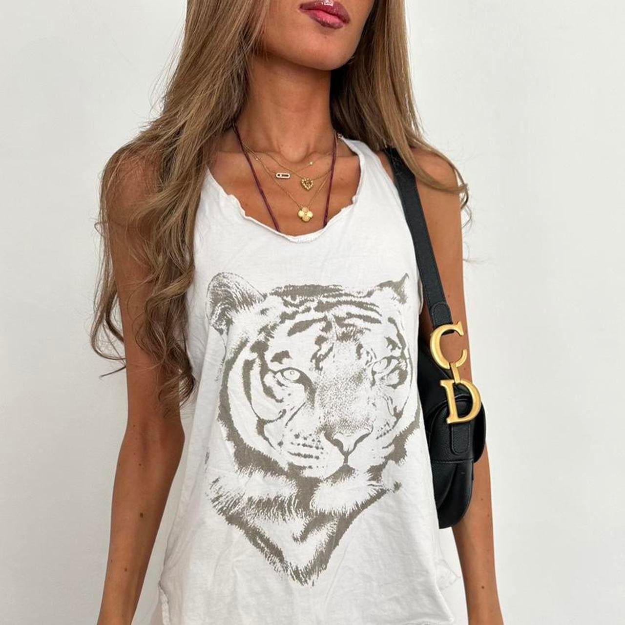 Vintage 2000’s tiger white top