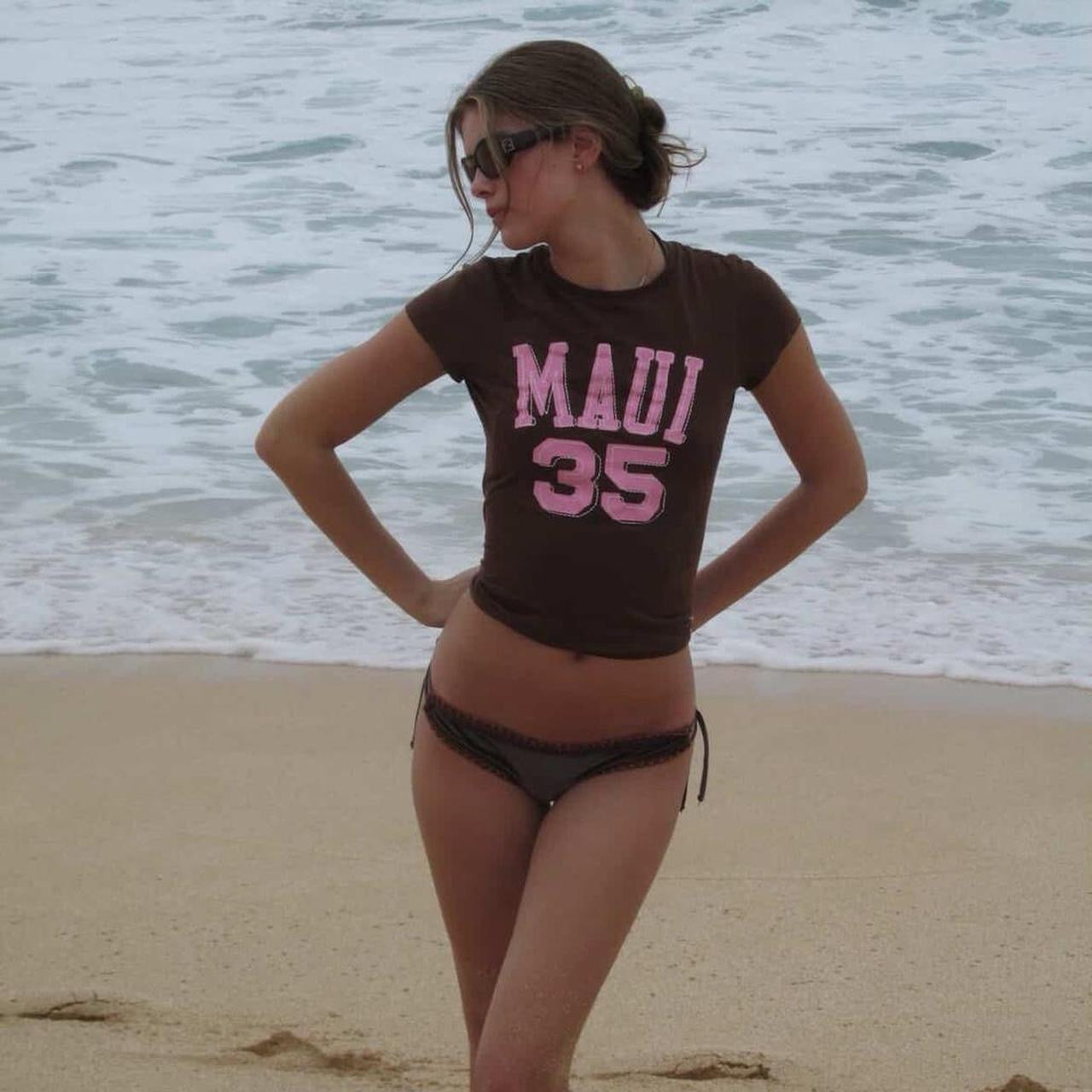 Vintage 90’s Maui brown baby tee