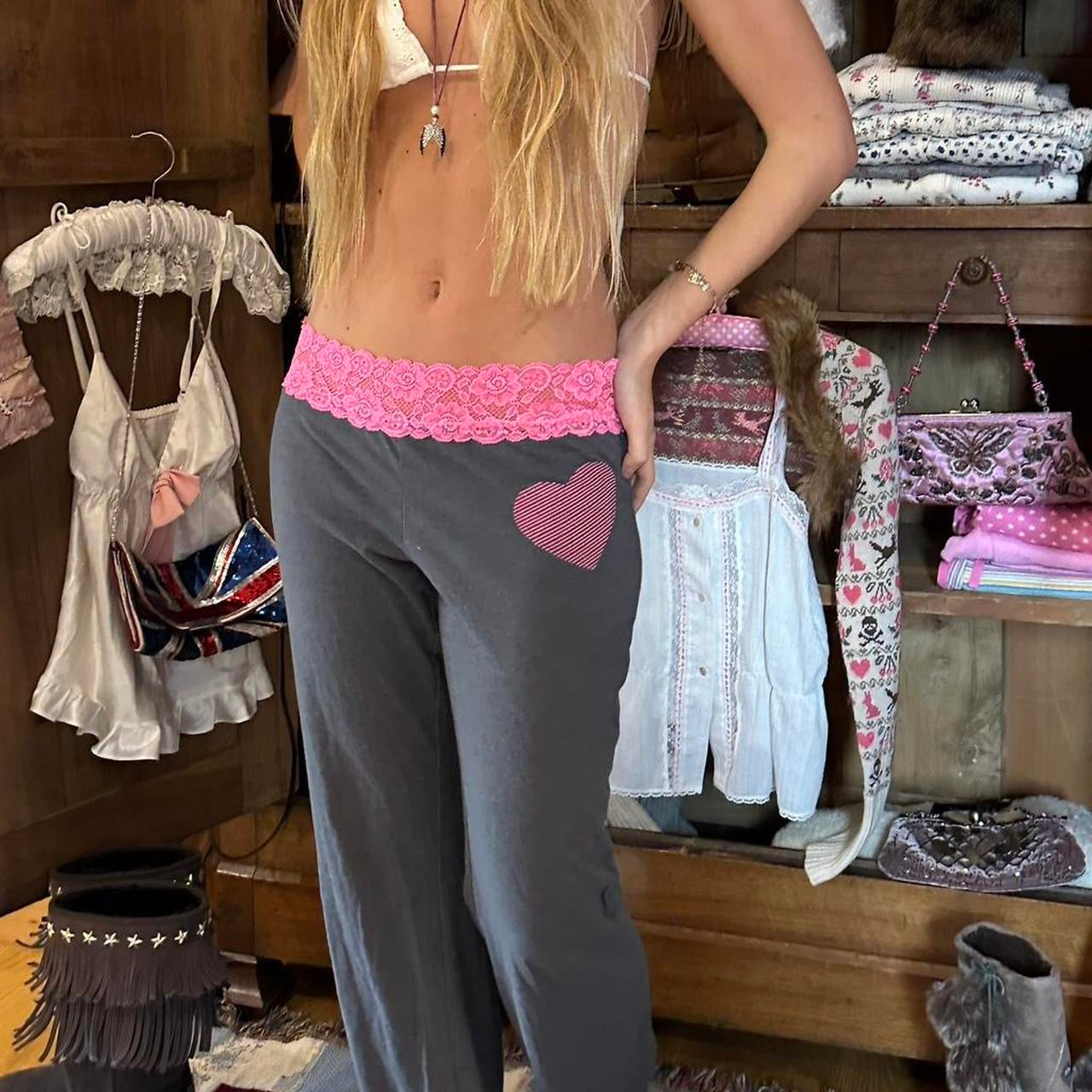 Vintage 2000’s Victorias Secret lace sweatpants