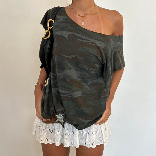 Vintage basic camouflage off the shoulder tee