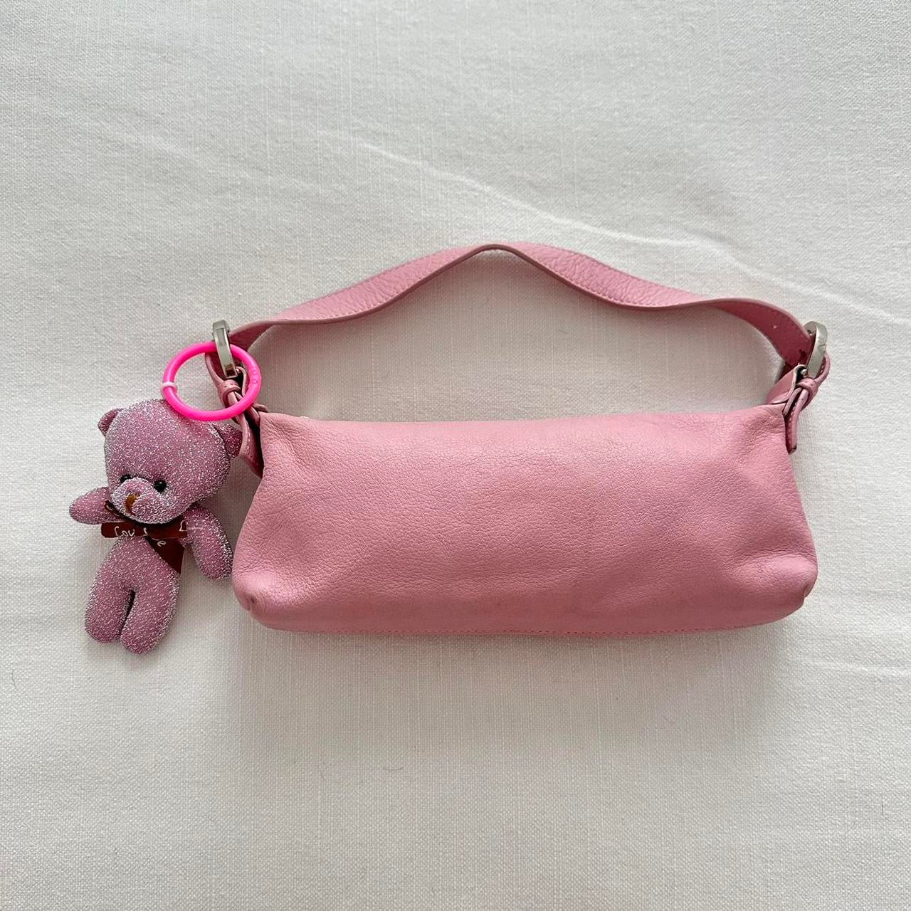 Vintage pink teddy charm bag 🍥