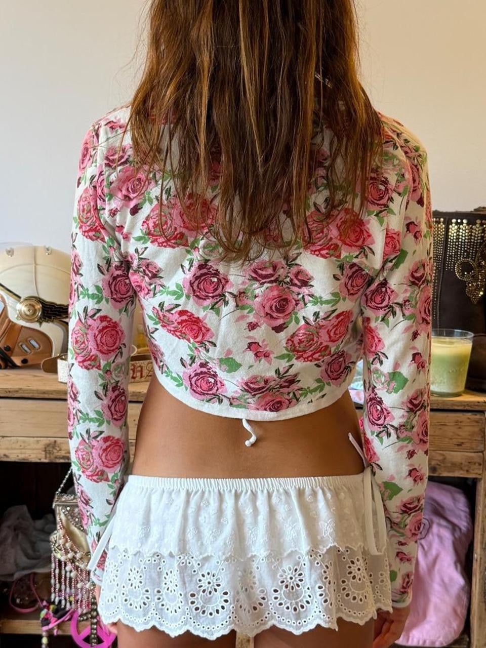 Vintage 00’s rose long sleeve cardigan top