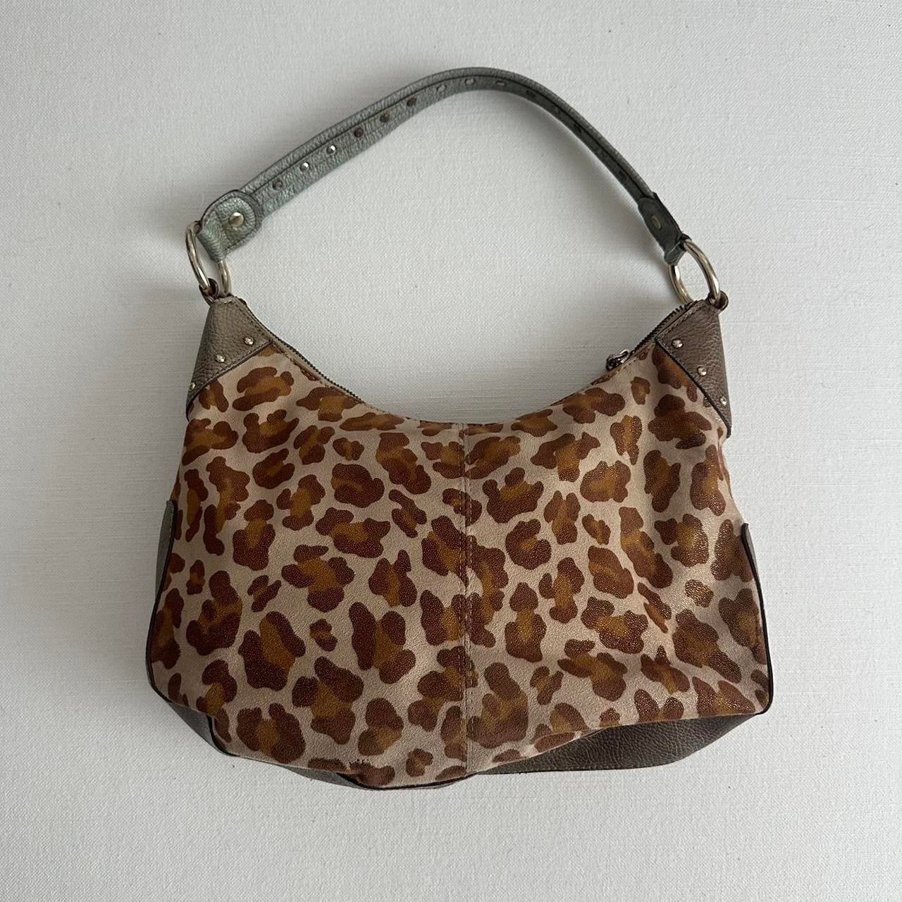 Vintage 90’s leopard print medium shoulder bag 🐆