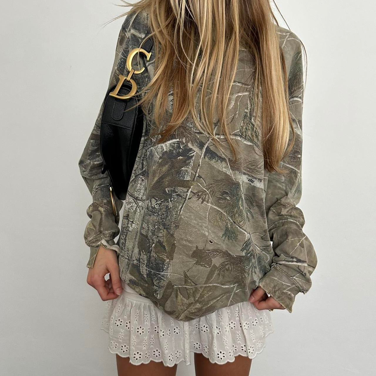 Vintage 90’s Carhartt camouflage long sleeves top