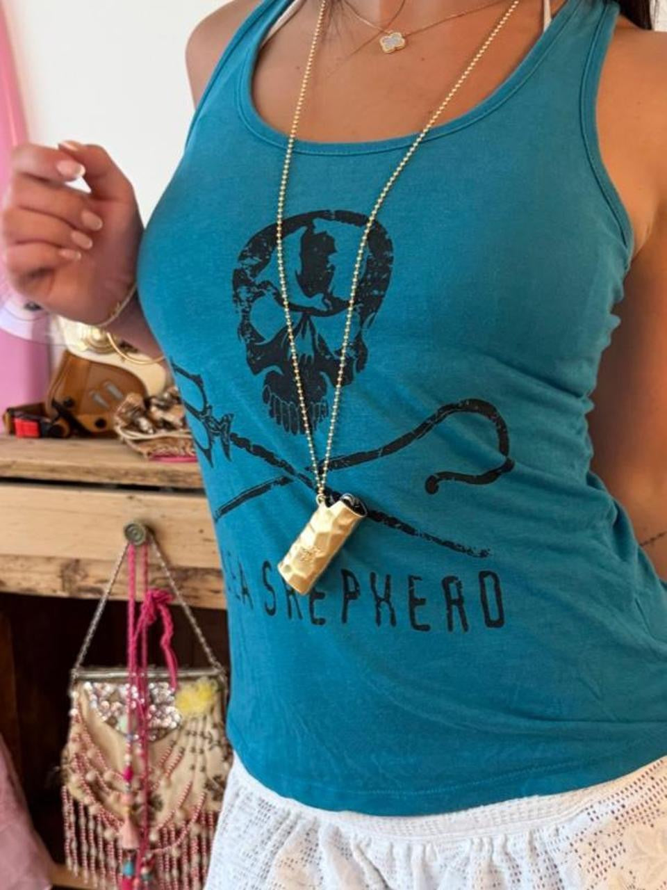 Vintage 00’s blue skull tank top